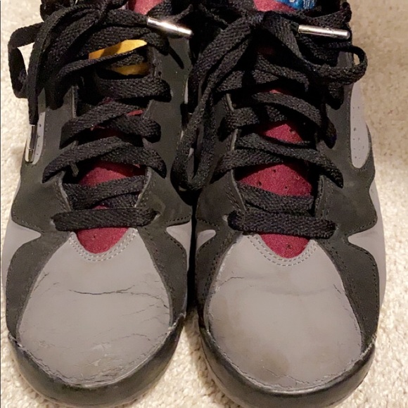 Old jordans - Picture 2 of 2